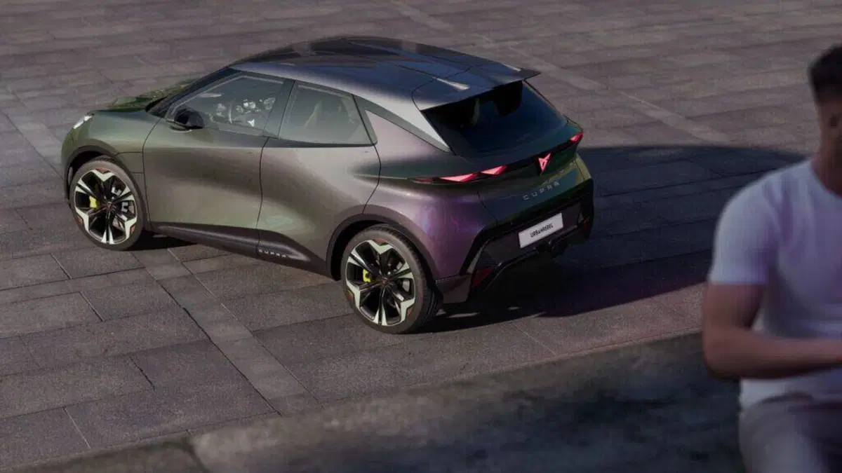 Cupra Raval, svelato il nome della futura sportiva cittadina da 25.000 euro (4)