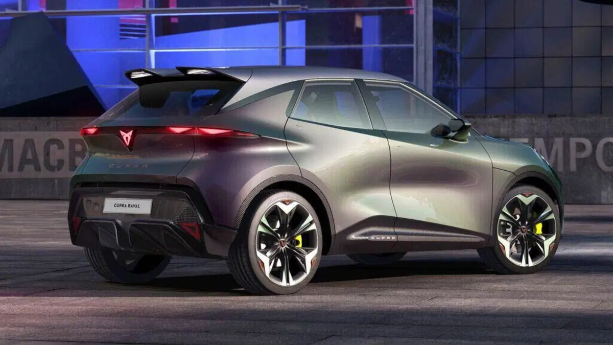 Cupra Raval, svelato il nome della futura sportiva cittadina da 25.000 euro (5)