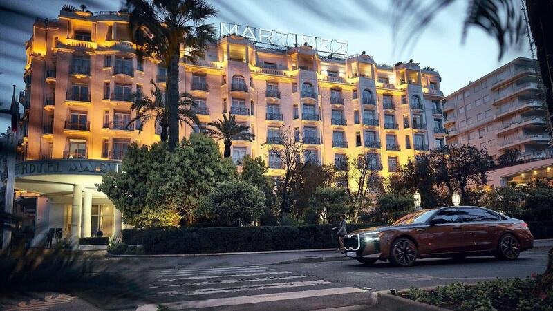 La BMW i7 M70: il cortometraggio al Festival di Cannes 