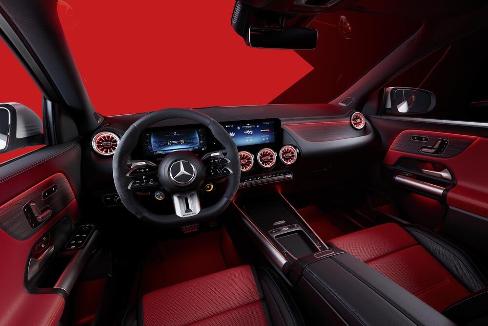 Interni Mercedes GLA 2023
