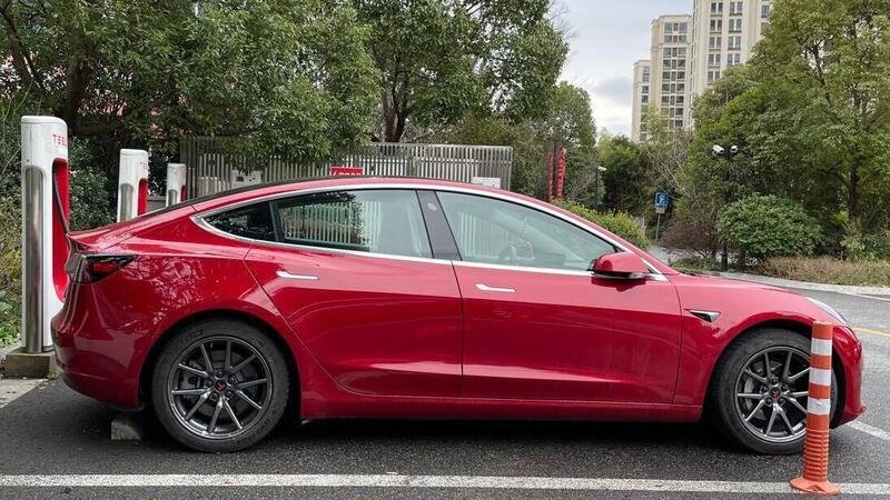 Tesla: la nuova Model Y sar&agrave; la Juniper. La Model 3 Highland pronta a settembre 