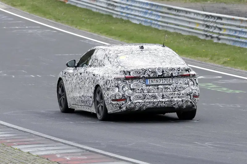 Posteriore Audi RS6 E-Tron