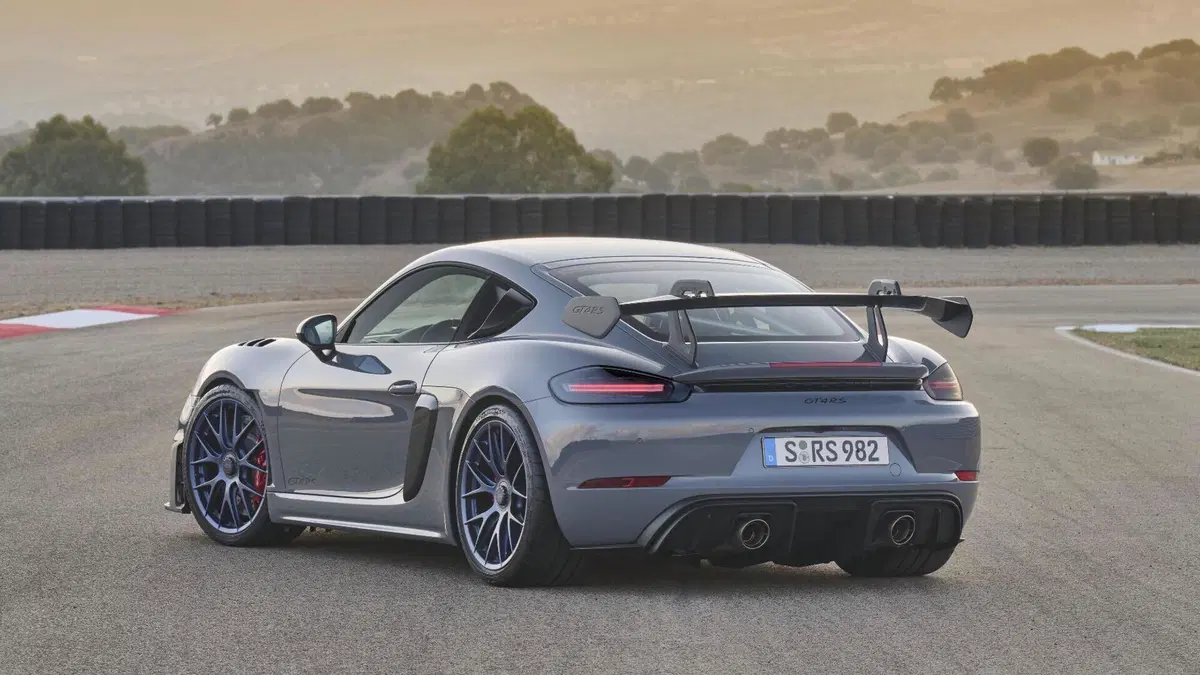 Porsche 718 GT4 RS: la prova in pista di Masterpilot [VIDEO] (5)