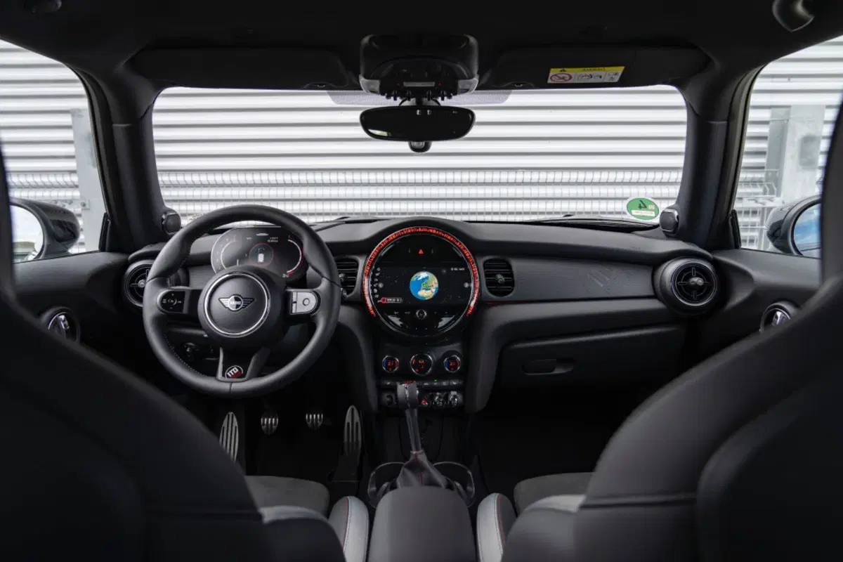 Mini John Cooper Works, arriva un'edizione limitata (3)