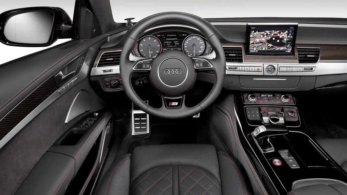 Audi S8 (2012-17) (11)