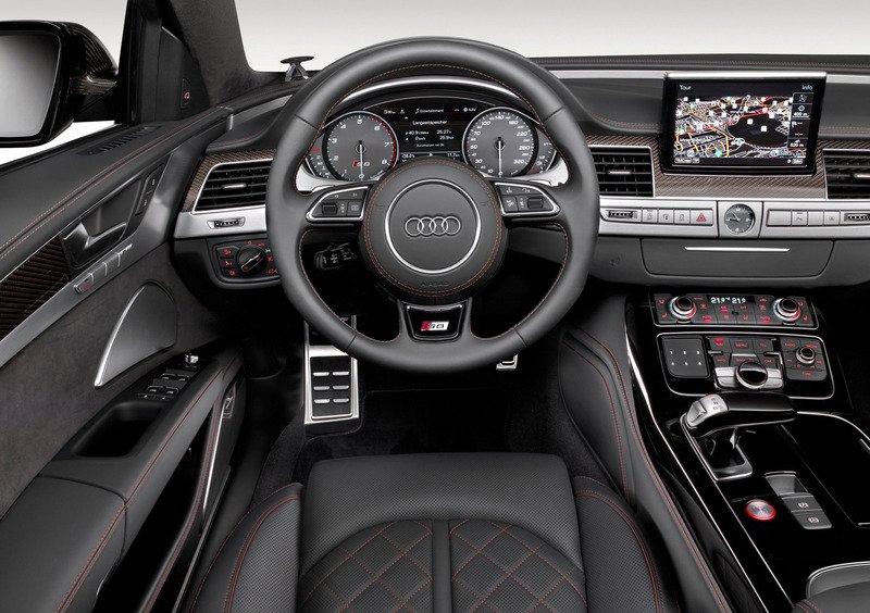 Audi S8 (2012-17) (11)