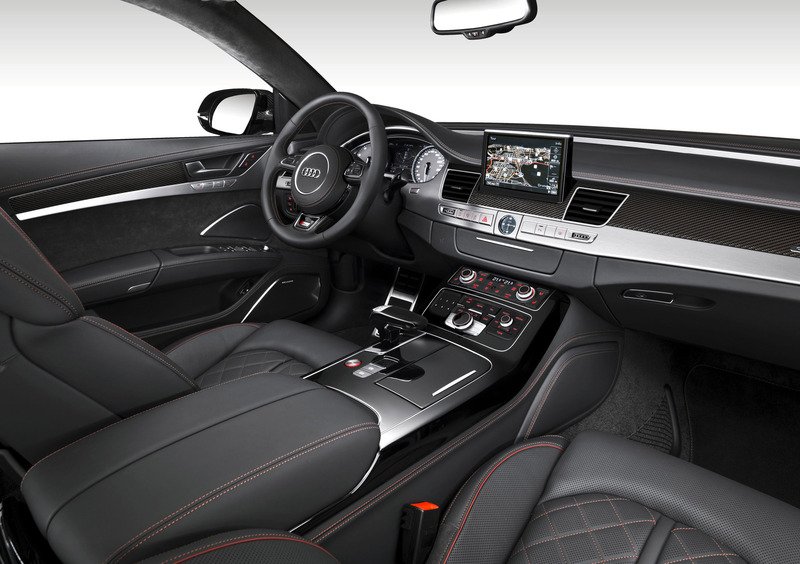 Audi S8 (2012-17) (16)