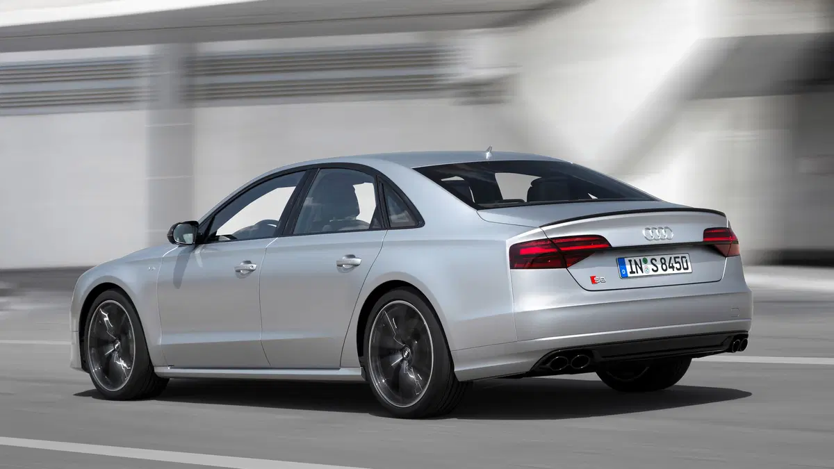 Audi S8 (2012-17) (4)