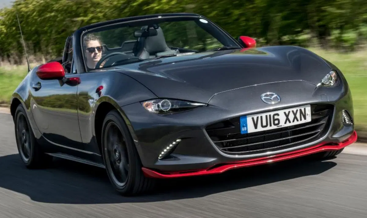 Goodwood, 2016. Non solo epoca, ecco tutte le supercar in azione (12)