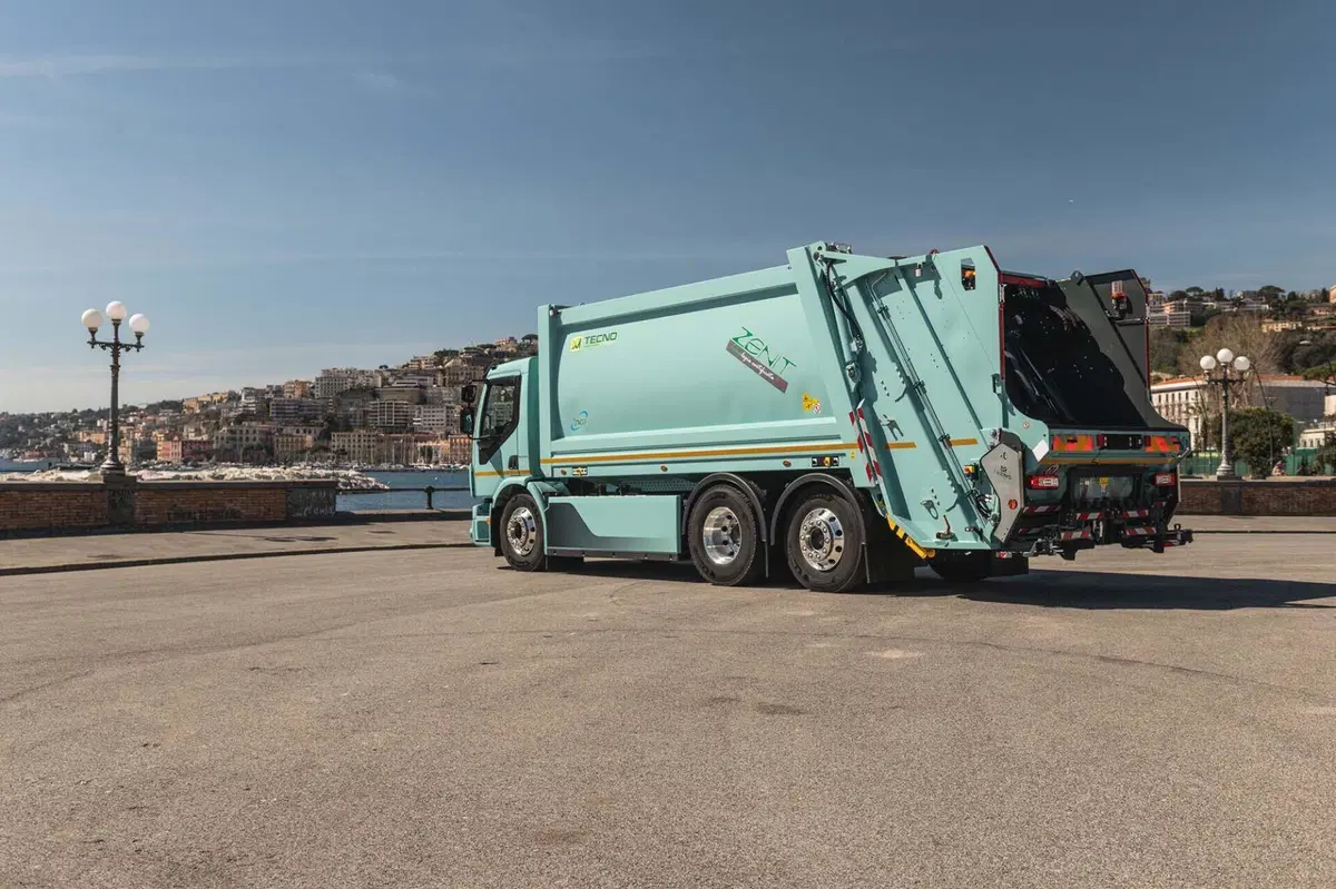 Come funziona il camion dei rifiuti? Tutti i segreti dello Zenith (Tecnoindustrie Merlo) (11)