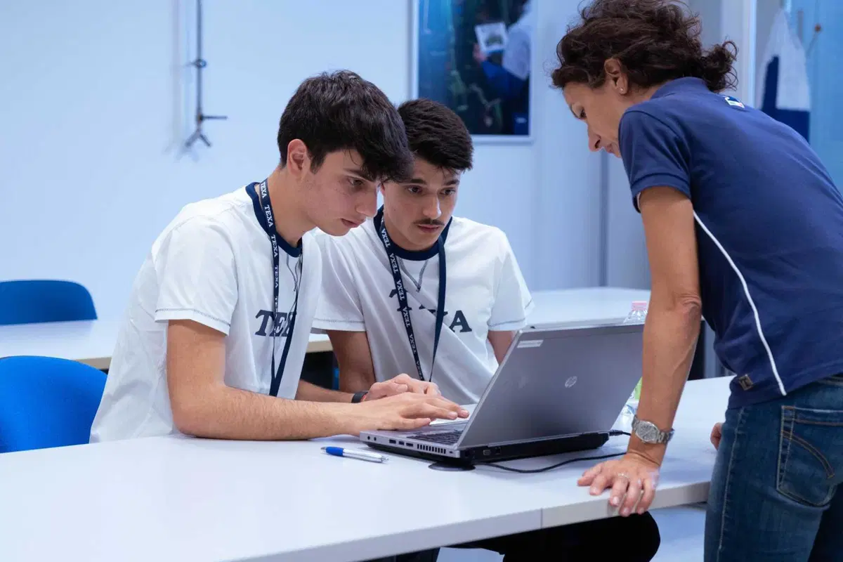 Texa: l'eccellenza italiana premia i giovani tecnici automotive (17)