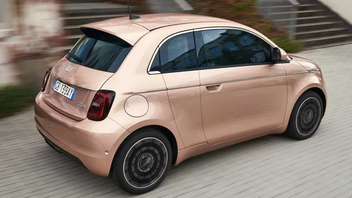 Fiat 500e 23,65 kWh (4)