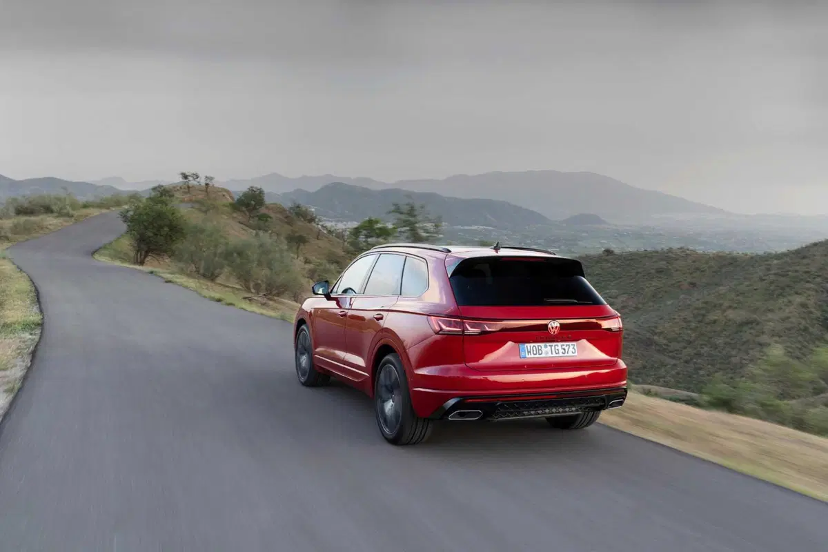 Nuova Volkswagen Touareg 2023 (4)