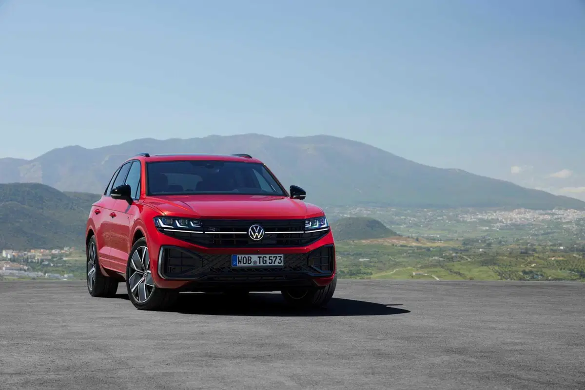 Nuova Volkswagen Touareg 2023 (12)