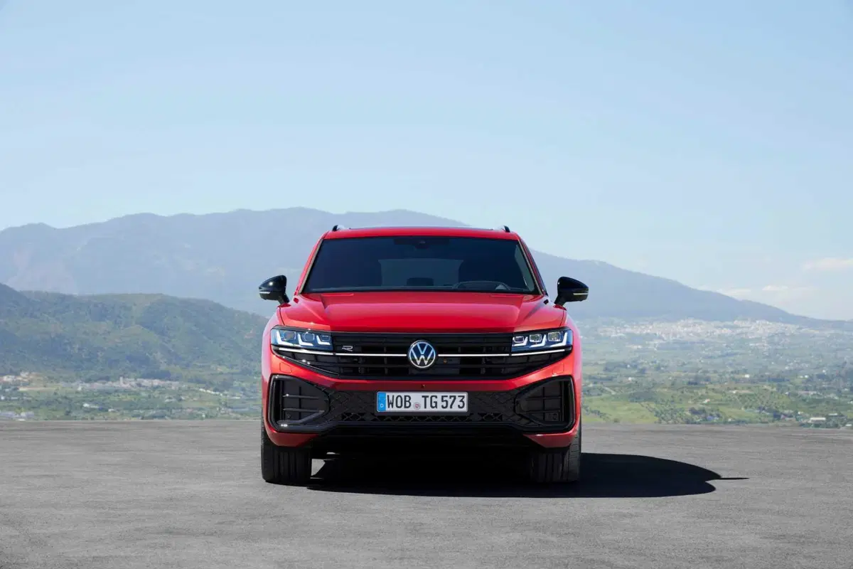 Nuova Volkswagen Touareg 2023 (15)