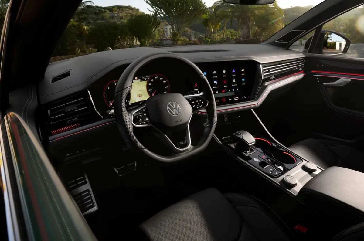Nuova Volkswagen Touareg 2023 (23)