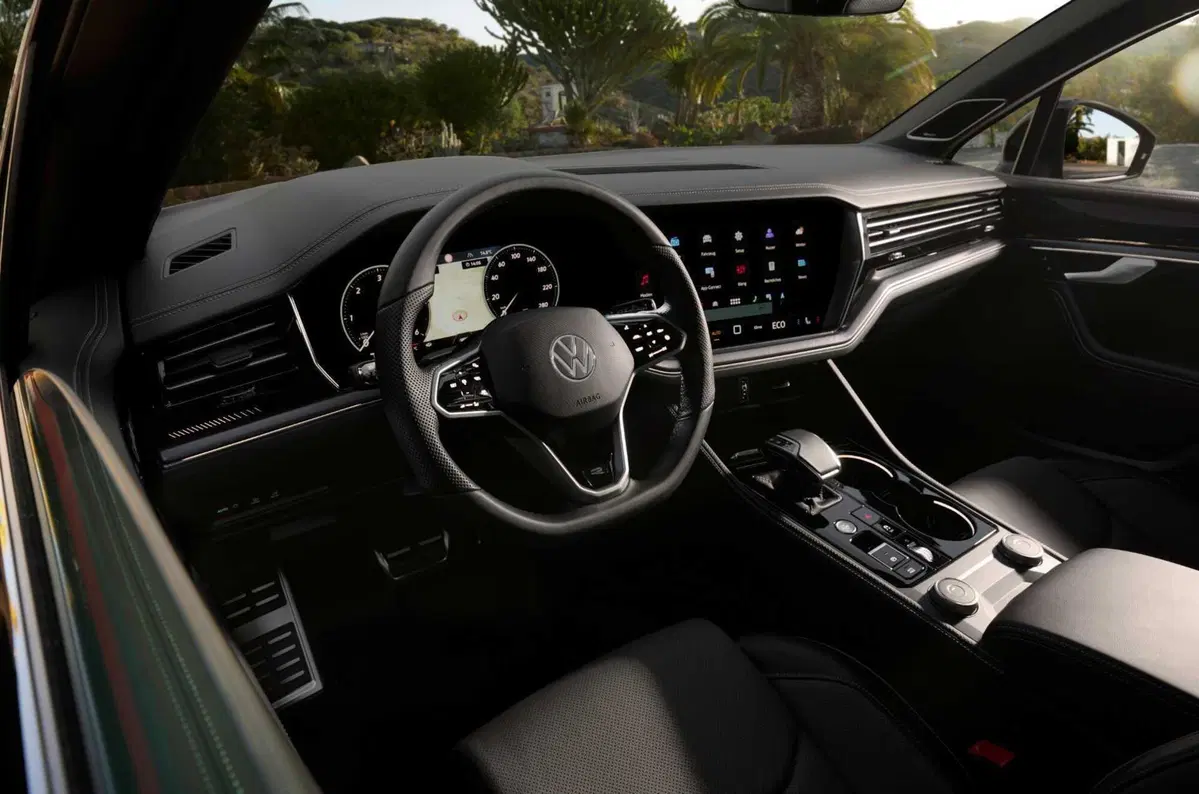 Nuova Volkswagen Touareg 2023 (25)