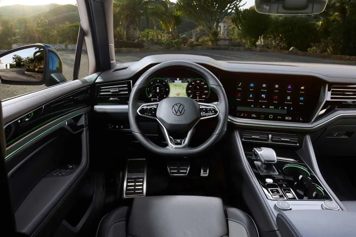 Nuova Volkswagen Touareg 2023 (27)