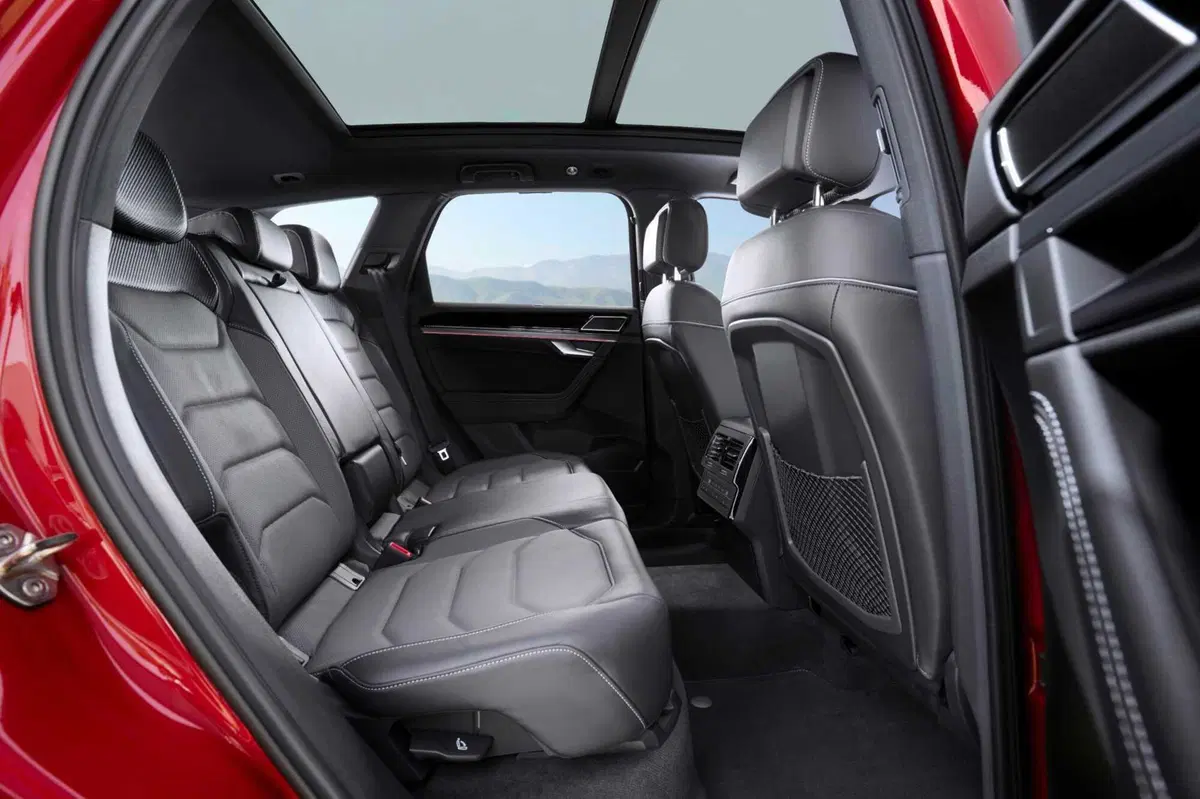 Nuova Volkswagen Touareg 2023 (34)