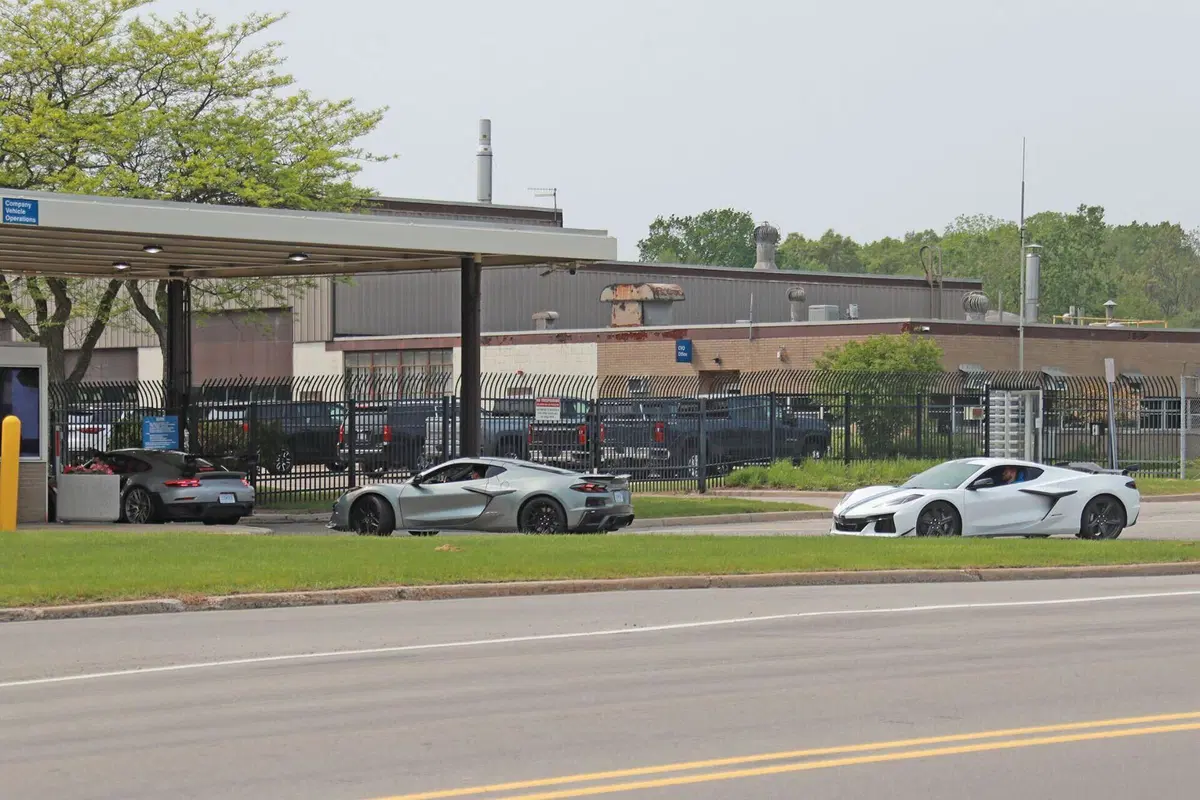 Corvette C8 ZR1, non c'è un’americana più furiosa di lei [Foto Spia] (4)