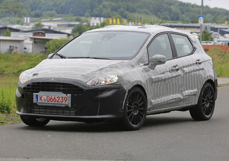 Nuova Ford Fiesta ST: primi test per il muletto