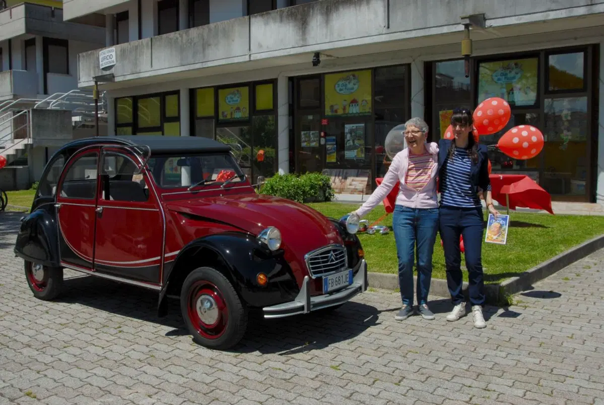 Torna a splendere “Beppina”, la 2CV distrutta dal tornado di Venezia (6)