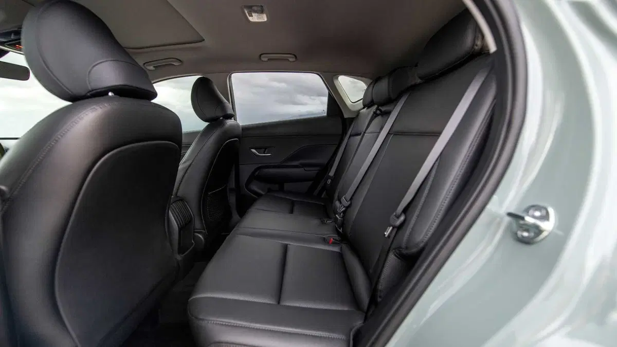 Hyundai Kona (2023-23) (11)