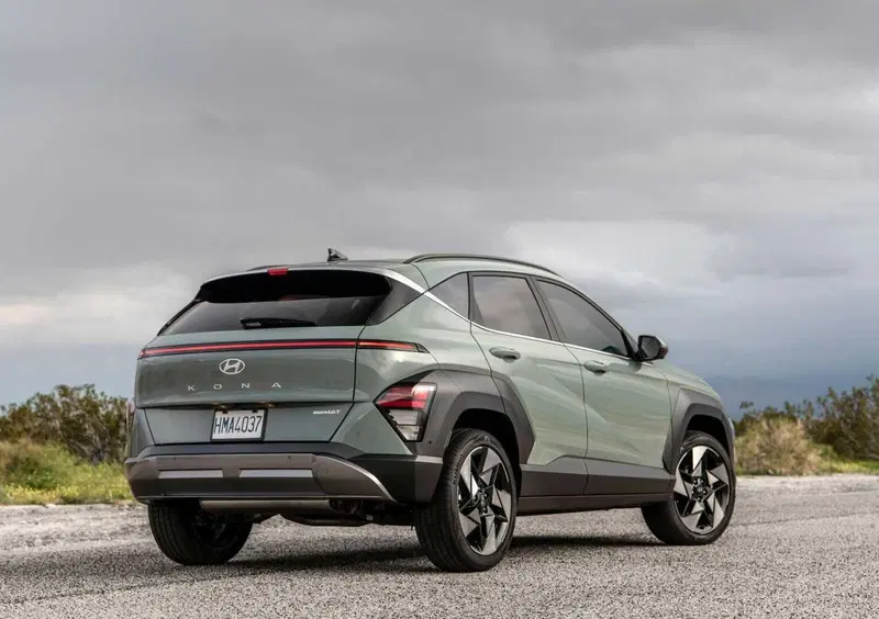 Hyundai Kona (2023-23) (4)