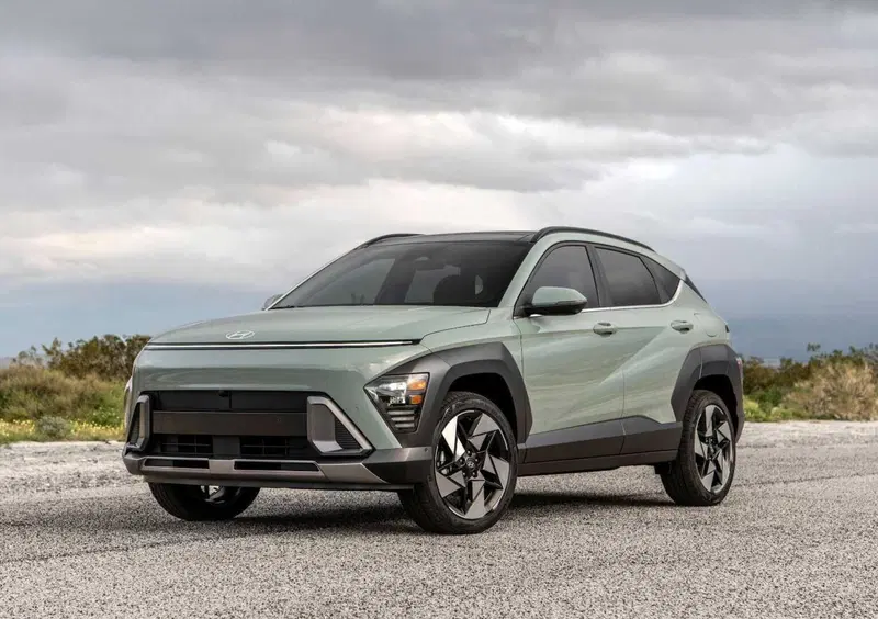 Hyundai Kona (2023-23)