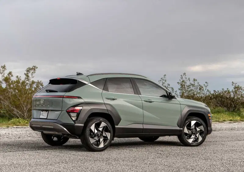 Hyundai Kona (2023-23) (5)