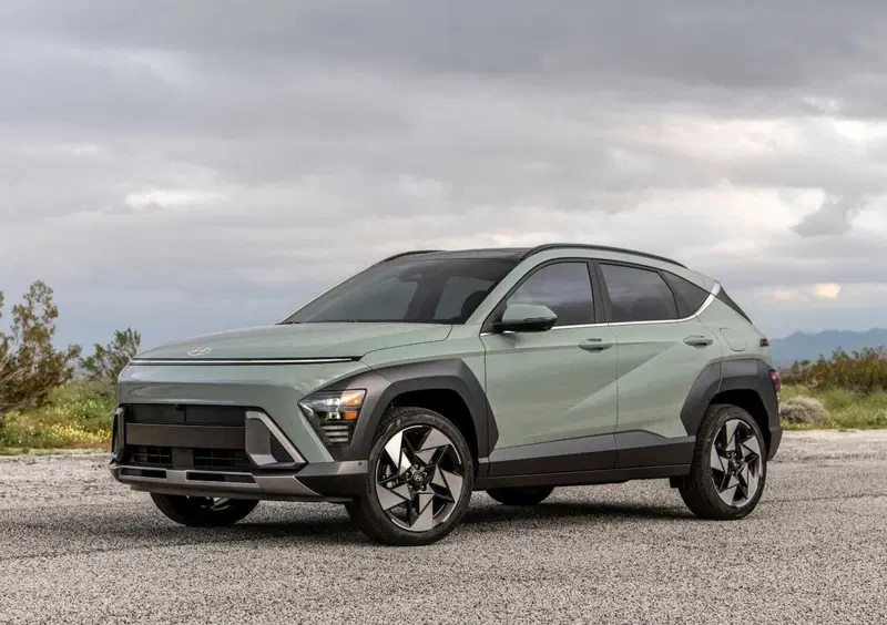 Hyundai Kona (2023-23) (2)