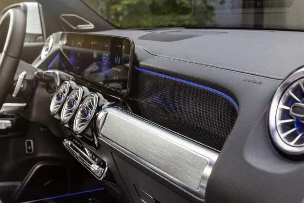 Mercedes EQB: l'elettrico "ti piace vincere facile". Confort, spazio a bordo, autonomia, tecnologia  (13)
