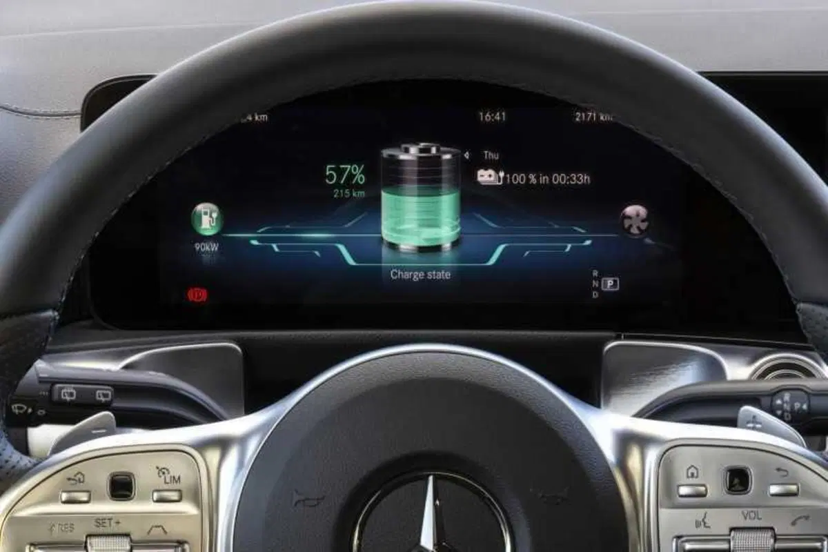 Mercedes EQB: l'elettrico "ti piace vincere facile". Confort, spazio a bordo, autonomia, tecnologia  (14)