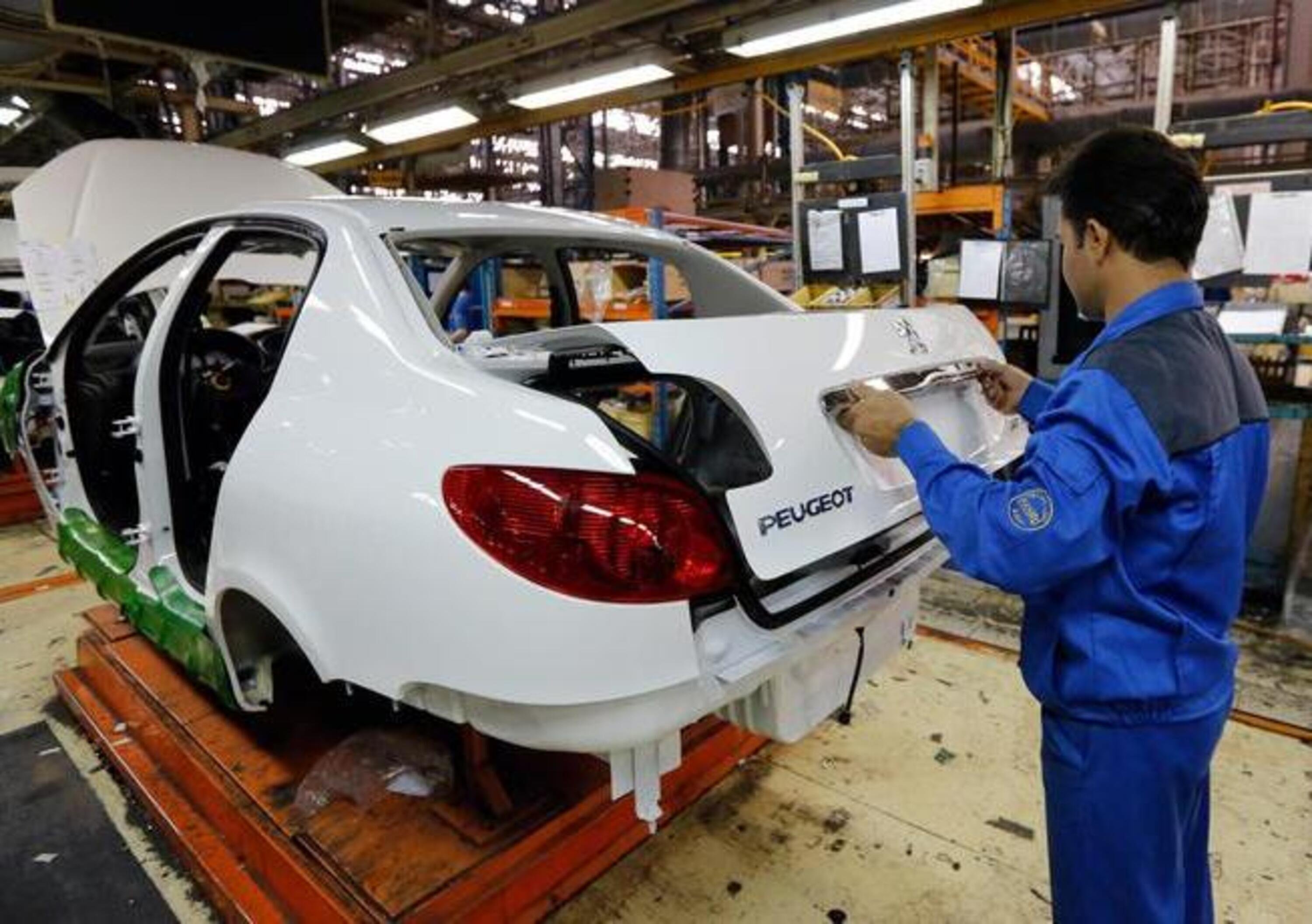 Peugeot e Khodro: firmato accordo per ritorno alla produzione in Iran