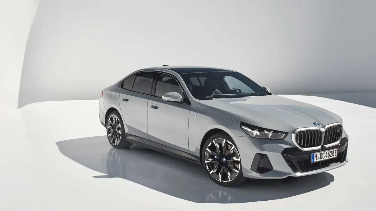 BMW i5