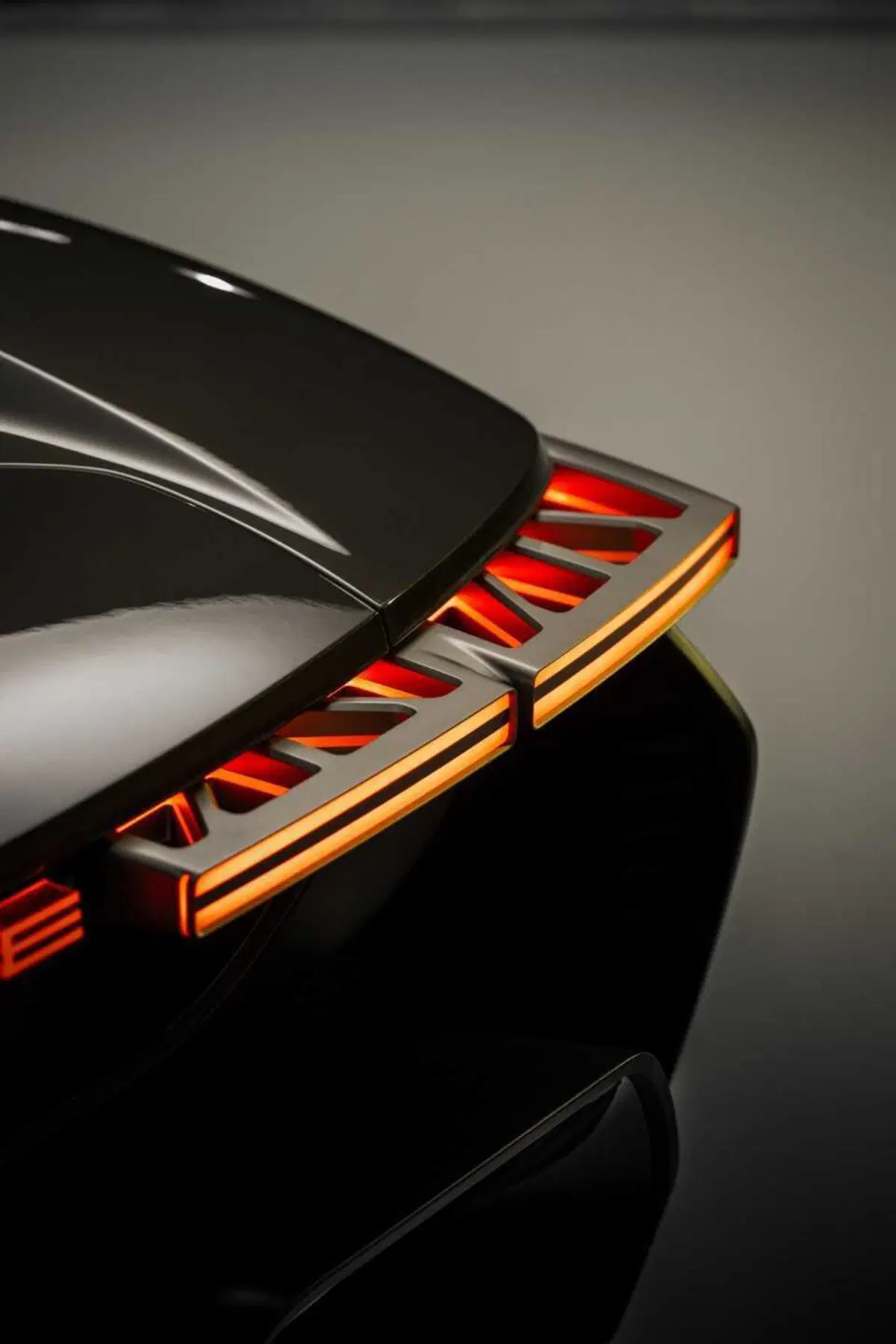 Porsche compie 75 anni: la festa e le novità in diretta stasera (10)