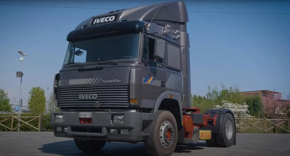 Com&rsquo;&egrave; da guidare l'Iveco Turbostar 190-48 V8? Il vero re dei camion anni &lsquo;90