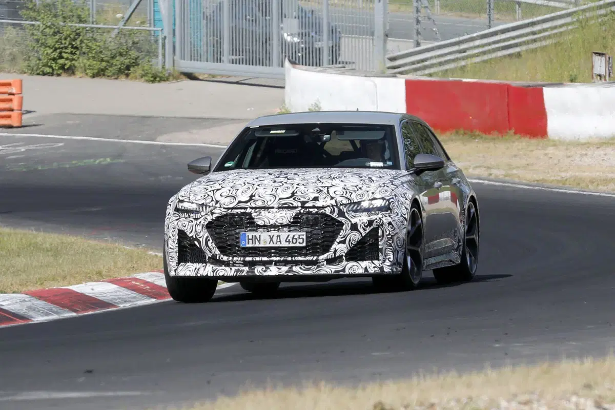 Audi RS6 2024, il nuovo facelift è in arrivo [Foto Spia] (5)