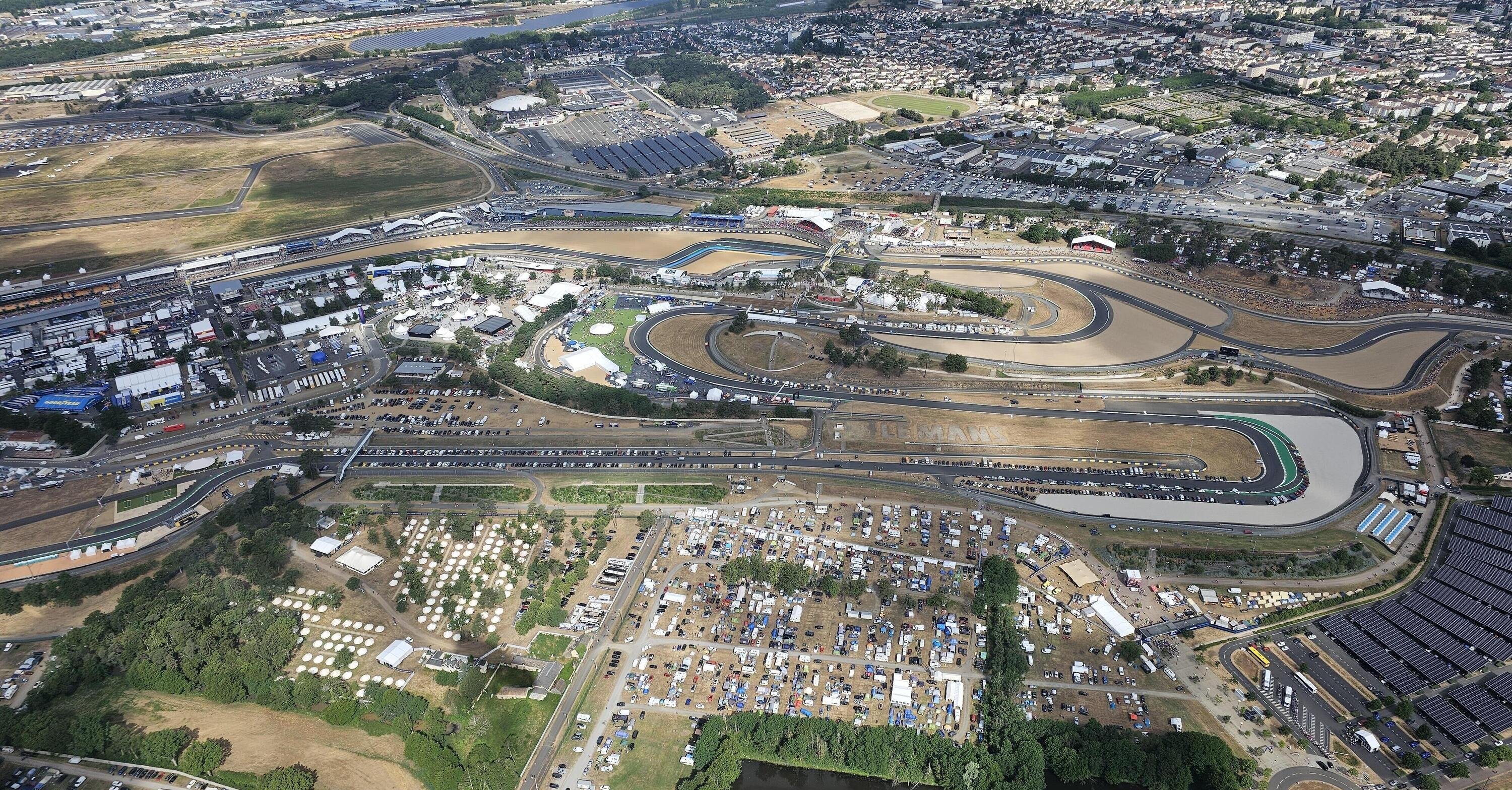 Abbiamo seguito la 24 Ore di Le Mans con Goodyear: la tecnologia dietro i loro pneumatici