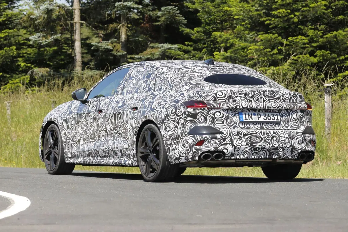 Audi S5 2023, ecco la nuova generazione [Foto Spia] (10)