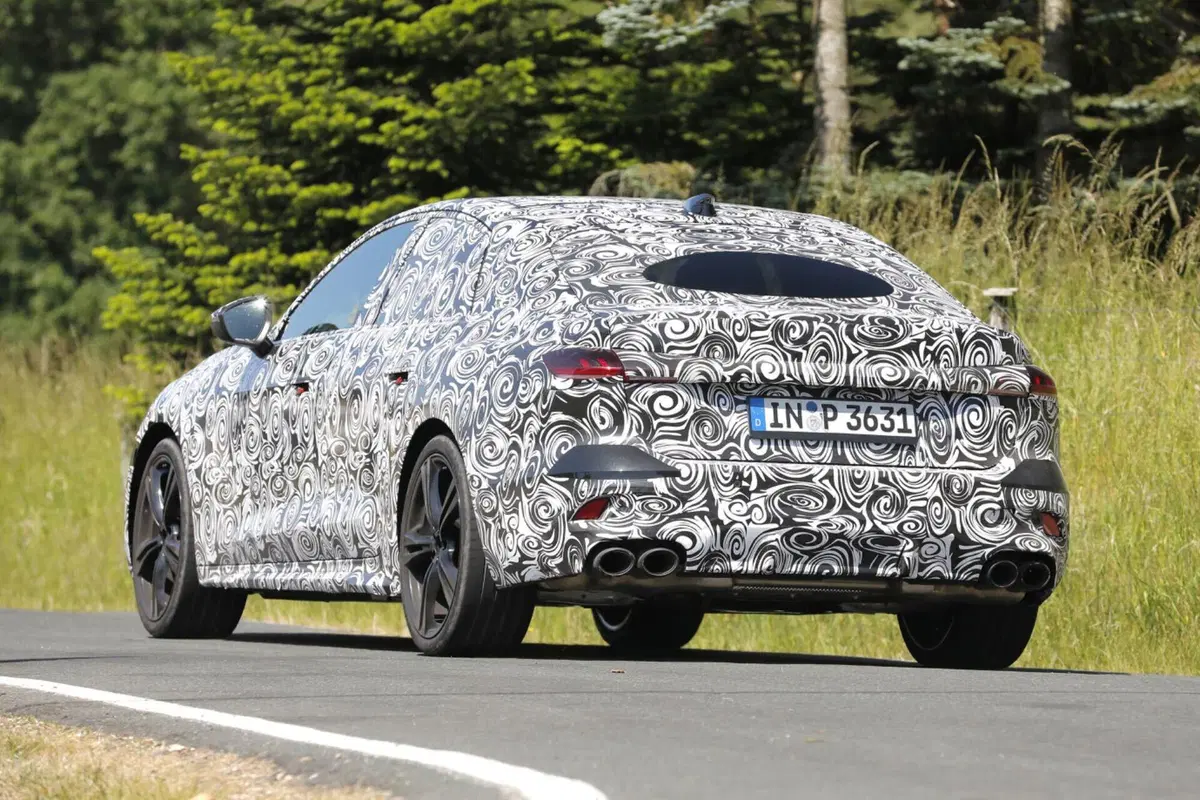 Audi S5 2023, ecco la nuova generazione [Foto Spia] (12)