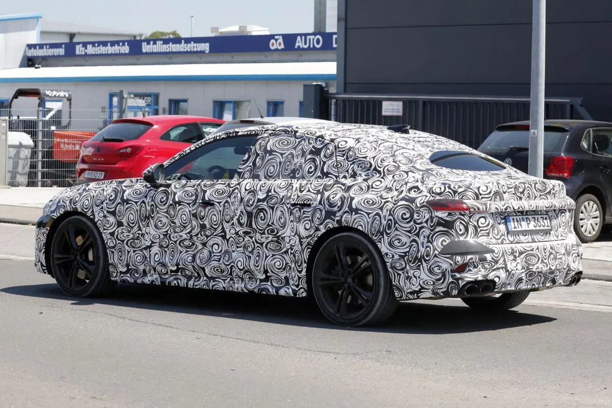 Audi S5 2023, ecco la nuova generazione [Foto Spia] (18)