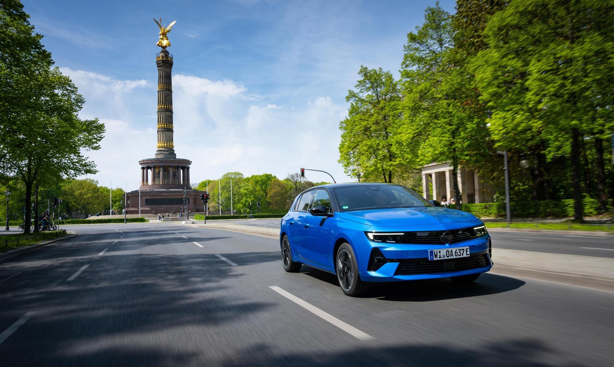 Opel Astra e: batteria al 100%, in arrivo anche la station wagon 