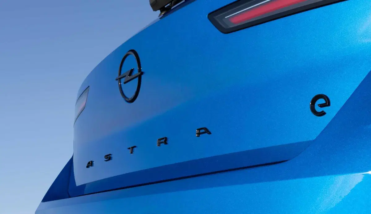 Opel Astra e: batteria al 100%, in arrivo anche la station wagon  (51)