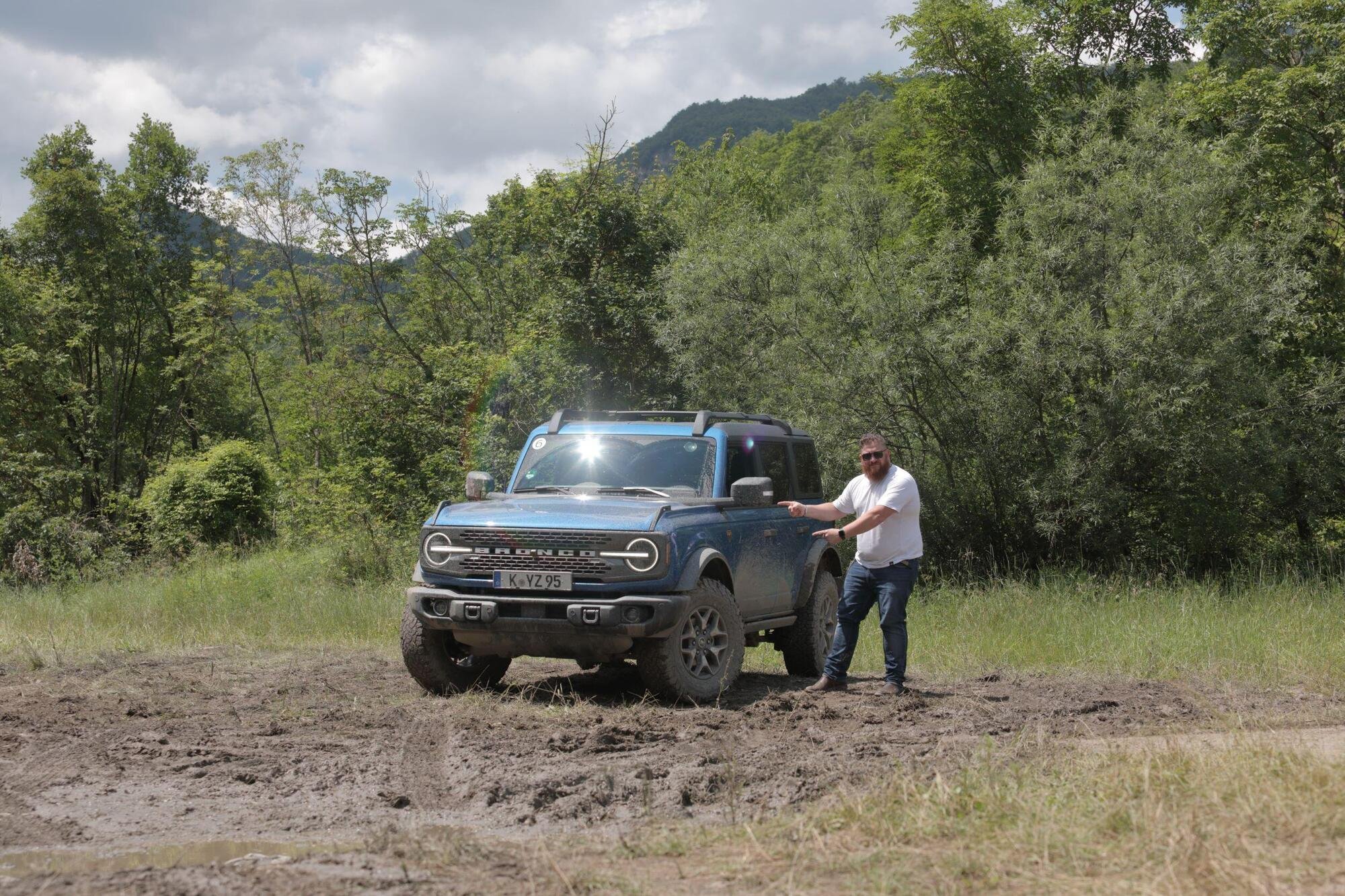 Ford Bronco: arriva in Italia l'anti Jeep, l'abbiamo provata [VIDEO]