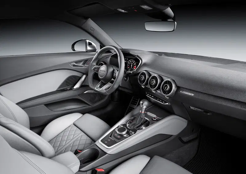 Audi TTS Coupé (2014-->>) (19)