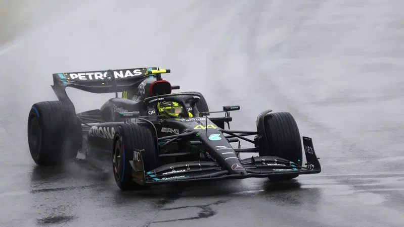 F1, GP Canada 2023. Mercedes sul podio, Hamilton: "stiamo rosicchiando terreno"