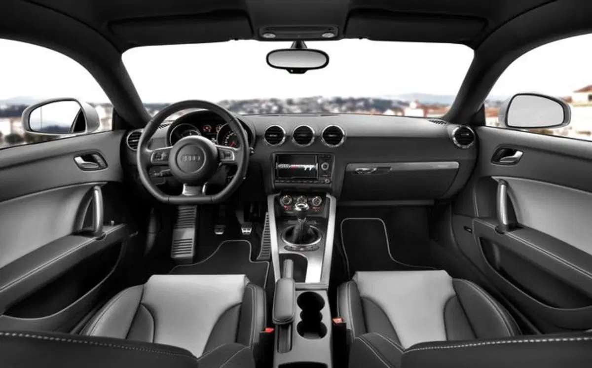 Audi TT Cabrio (2006-14) (4)
