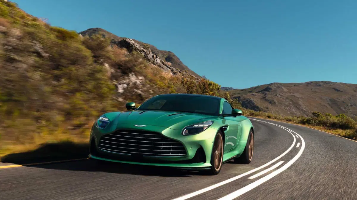 Aston Martin DB12 DB12 Coupe 4.0 V8 auto (4)