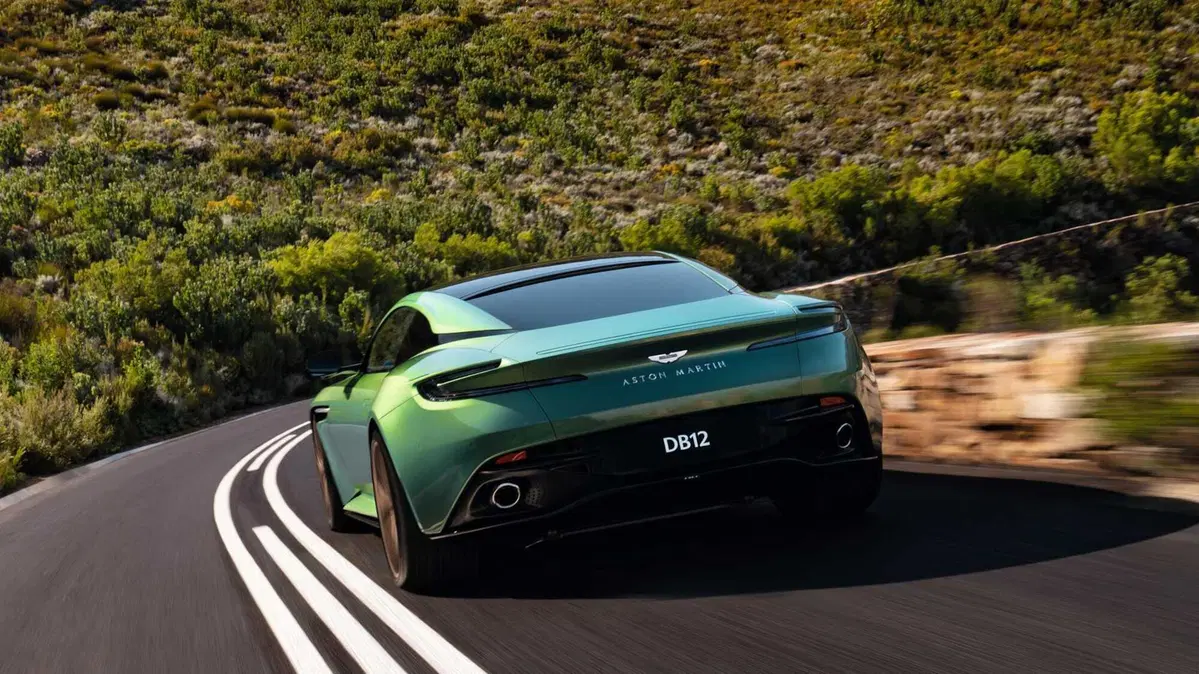 Aston Martin DB12 DB12 Coupe 4.0 V8 auto (11)